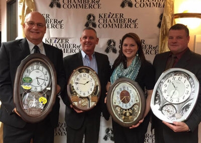 2015 Keizer Chamber Award Winners with clocks